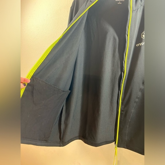 Aston Martin Formula One Lifestyle Tech Hoodie Crypto Jacket Racing L NWT Black - Picture 7 of 16